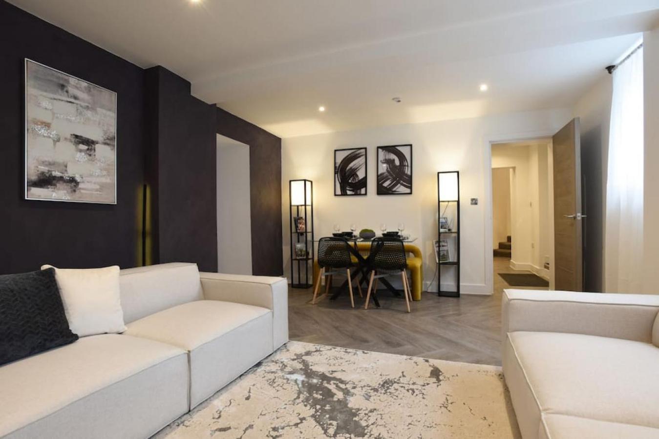 Apartment Air Maison - Converted Prison Flat With Parking *