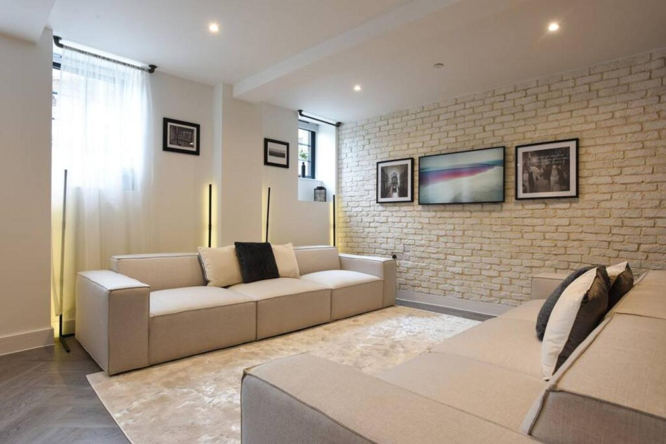 Air Maison - Converted Prison Flat With Parking * Portsmouth